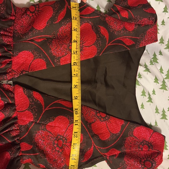 Alice+Olivia nelly puffed dress in red /us 4 - Picture 16 of 16